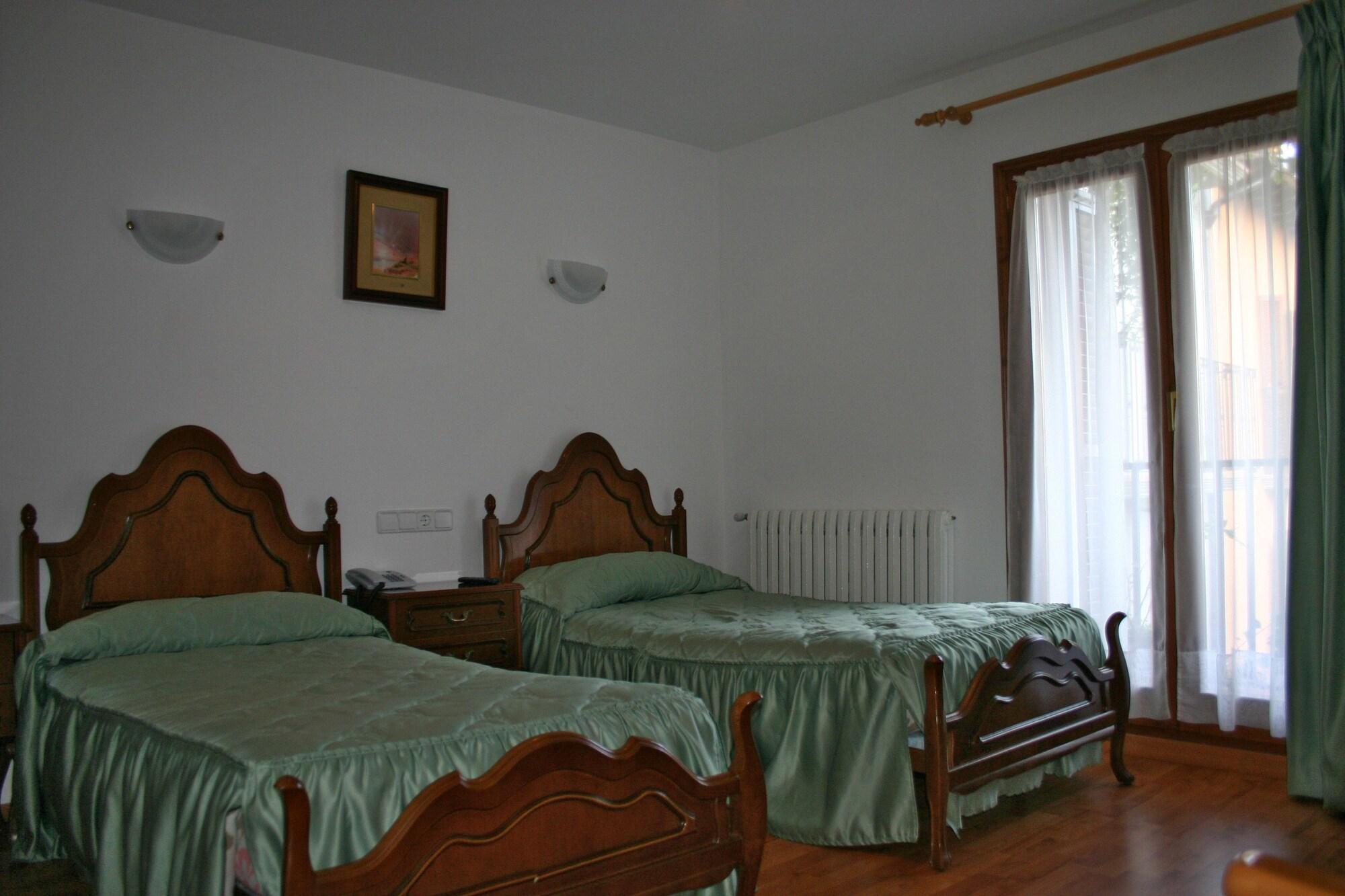 Hotel Can Mestre El Pont de Suert Δωμάτιο φωτογραφία